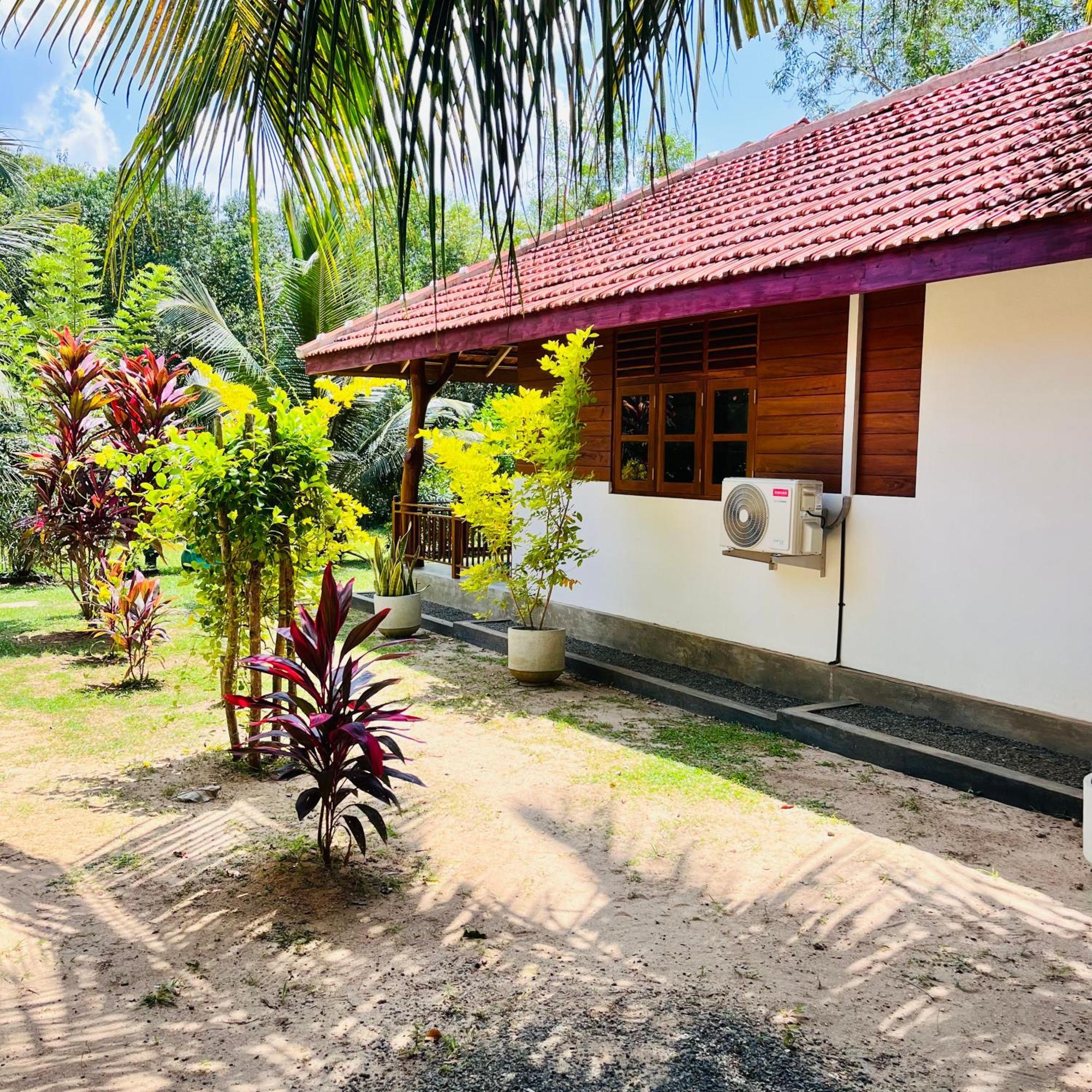 טנגלה Hanguk Lanka Lagoon Villa מראה חיצוני תמונה